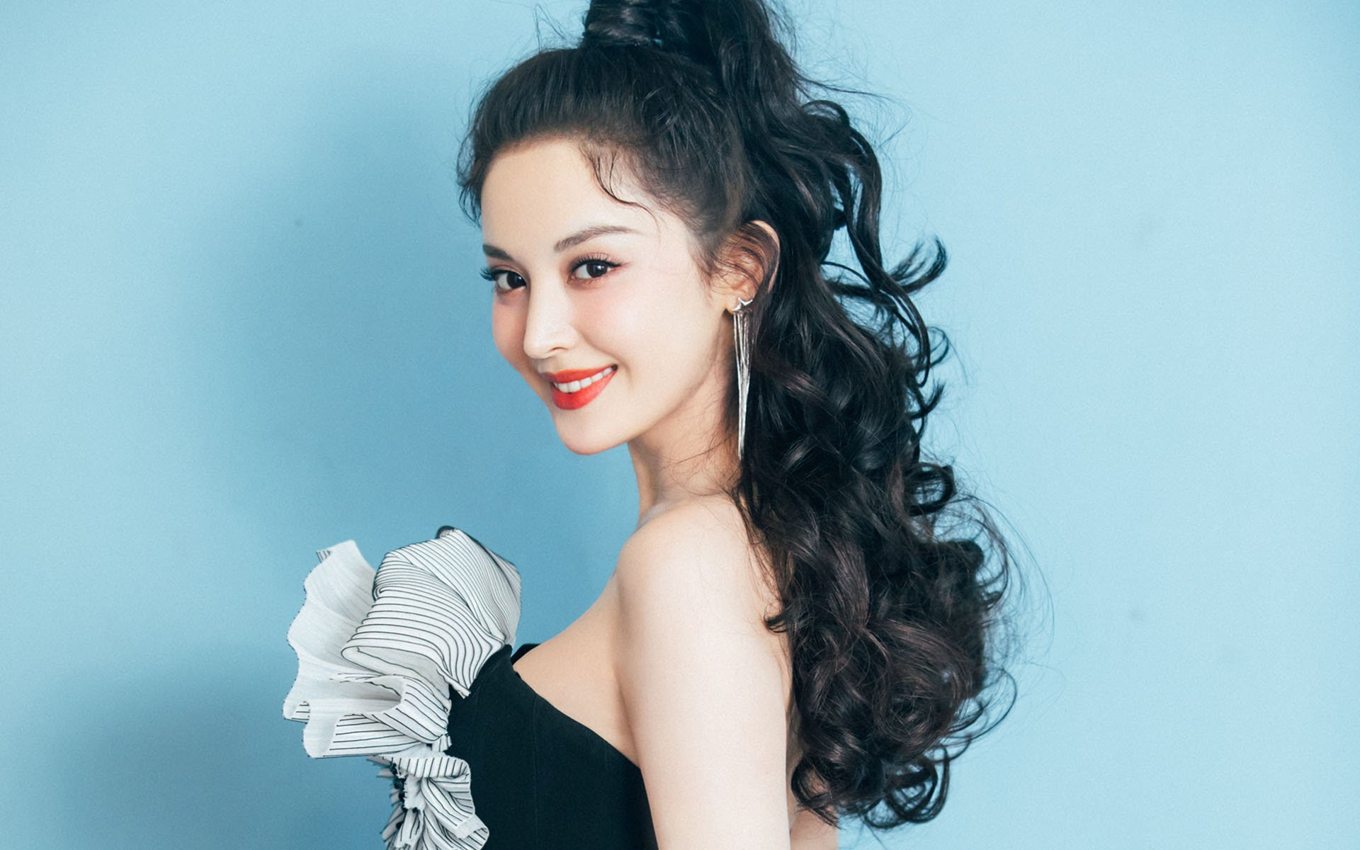 山林探秘徒步:觅得心灵宁静之旅,徒步山林游记