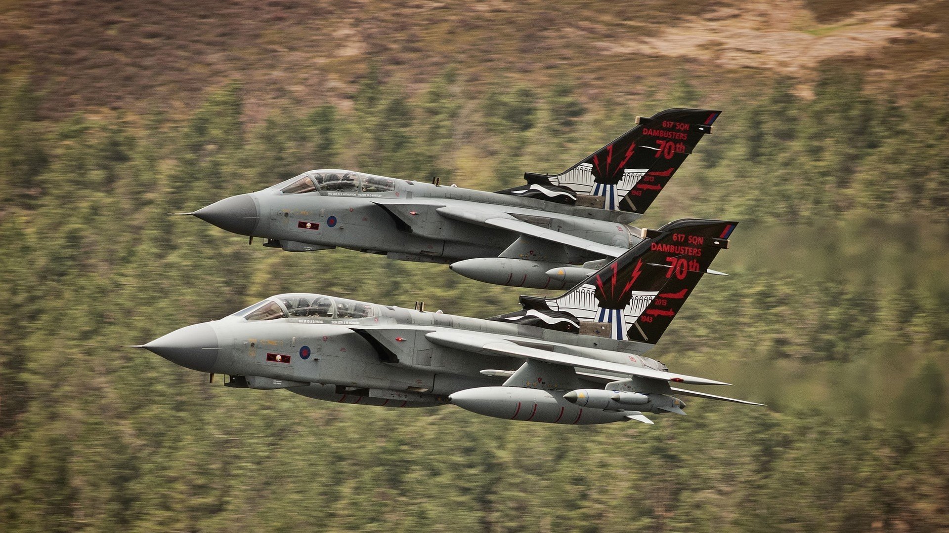 kaiyun官方网站-高科技材质打造的超现代赛道，现代高科技材料