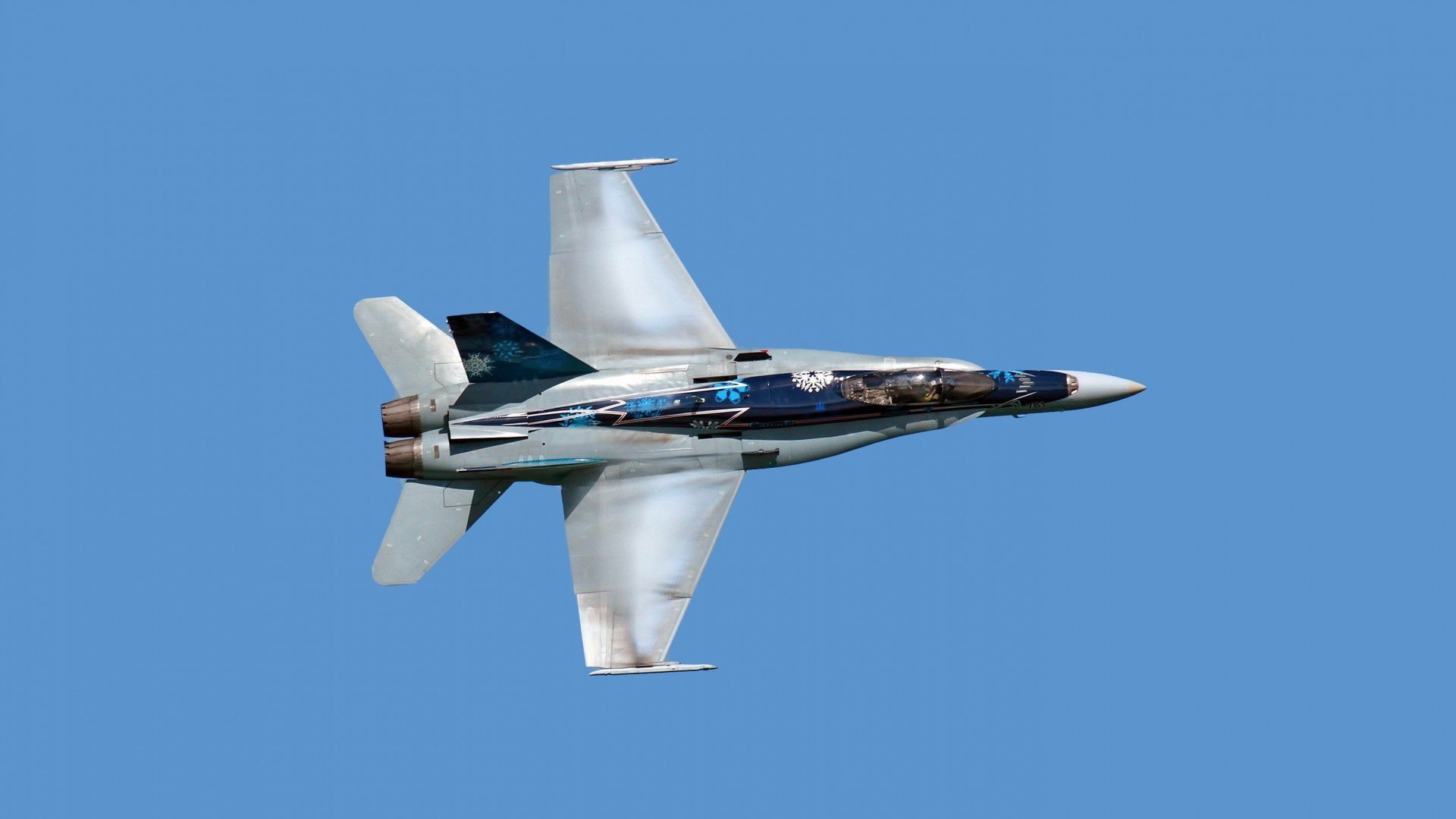 中超球队体能训练加强,比赛节奏加快,中超球员规则